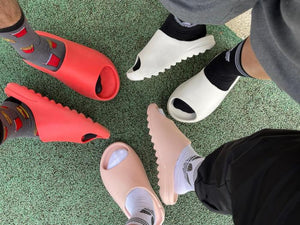 Sandalias YEEZY SLIDE